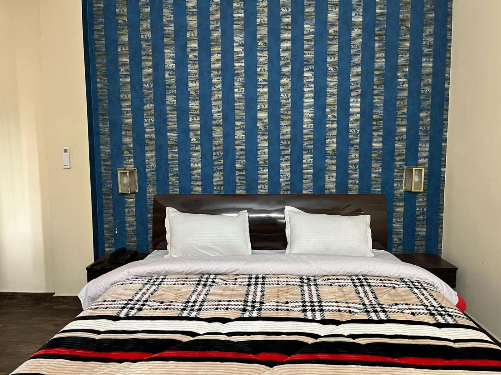 Gautam Hotel Варанасі Екстер'єр фото