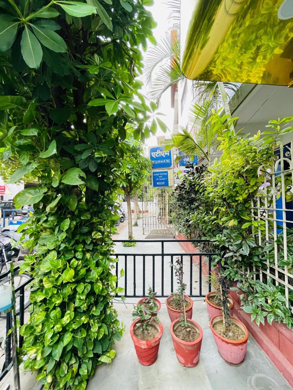 Gautam Hotel Варанасі Екстер'єр фото