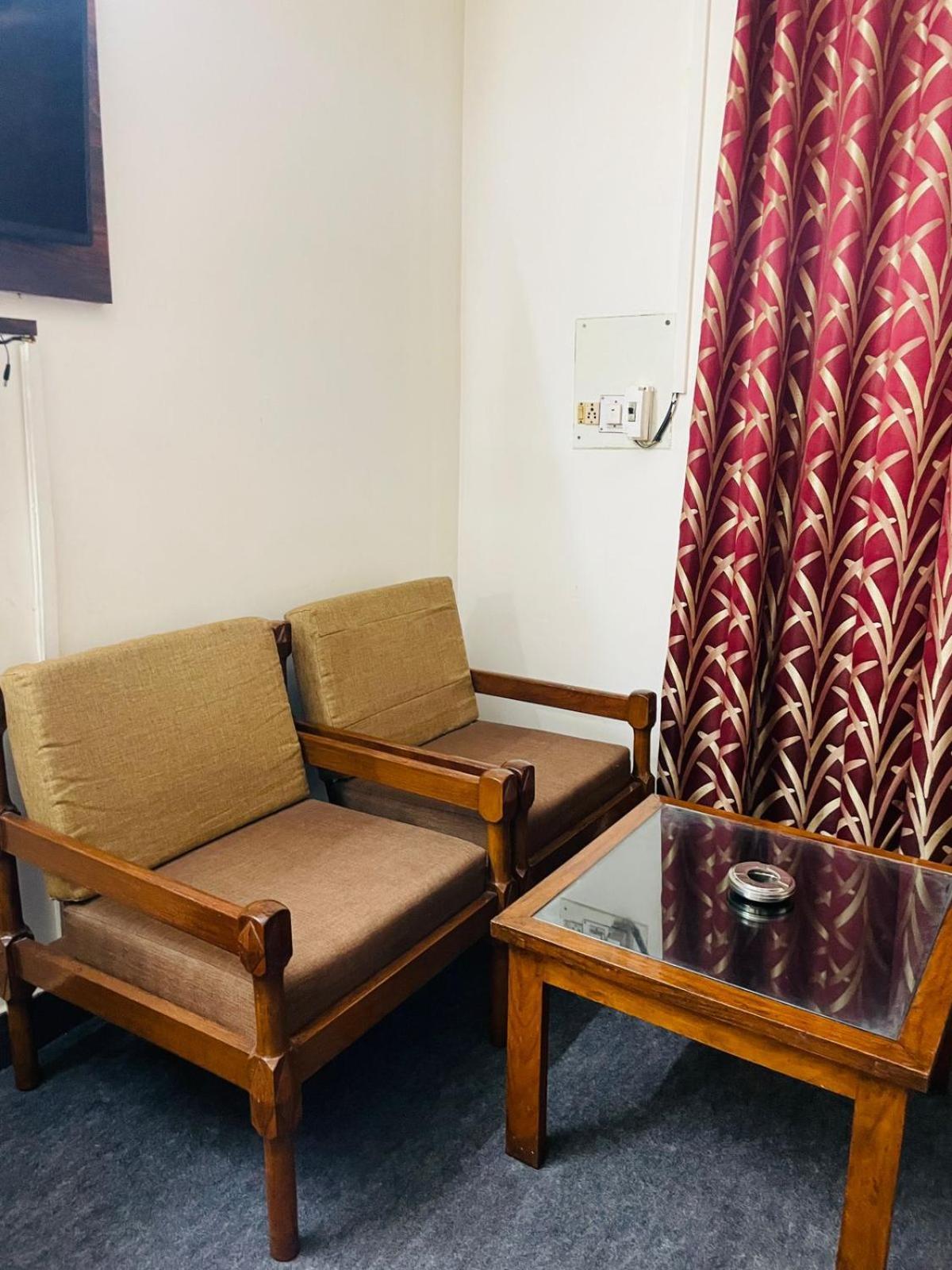 Gautam Hotel Варанасі Екстер'єр фото